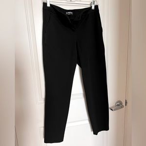 Express Columnist Pants in Black- Size 2 Petite